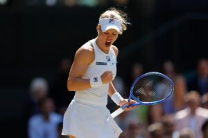 सबालेंका बनाम लॉरा सिगमंड