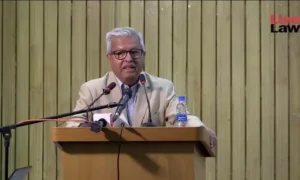 वरिष्ठ वकील का इस्तीफा